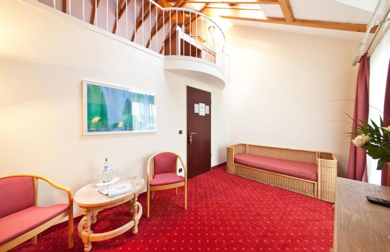 Madison Hotel
